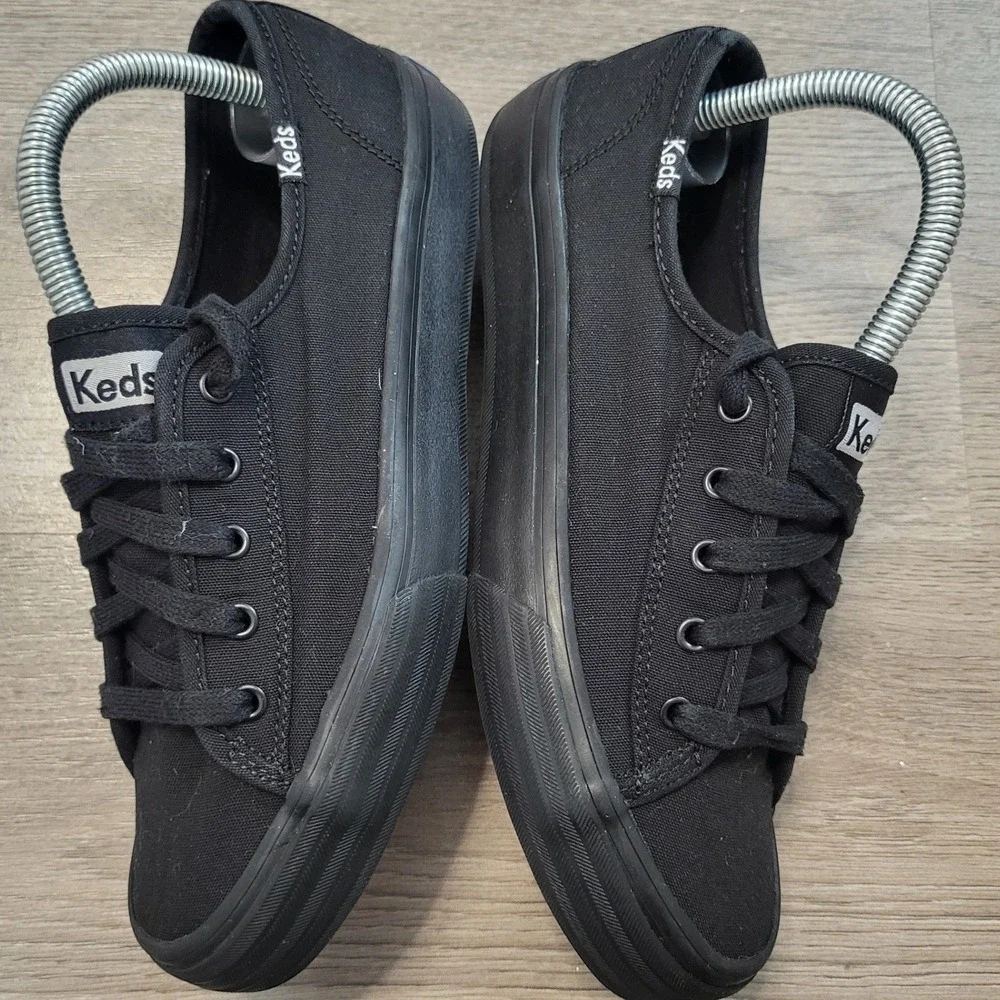 Keds Champion Kickstart Black Canvas Sneakers Womens size 6 Low Top Lace Up